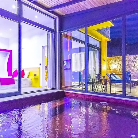 Askim Villa *